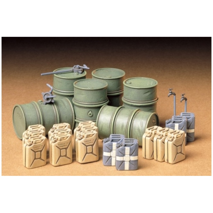 1:35 Diorama-Set Ger.Barrel & Jerry Can Tamiya - Image 1