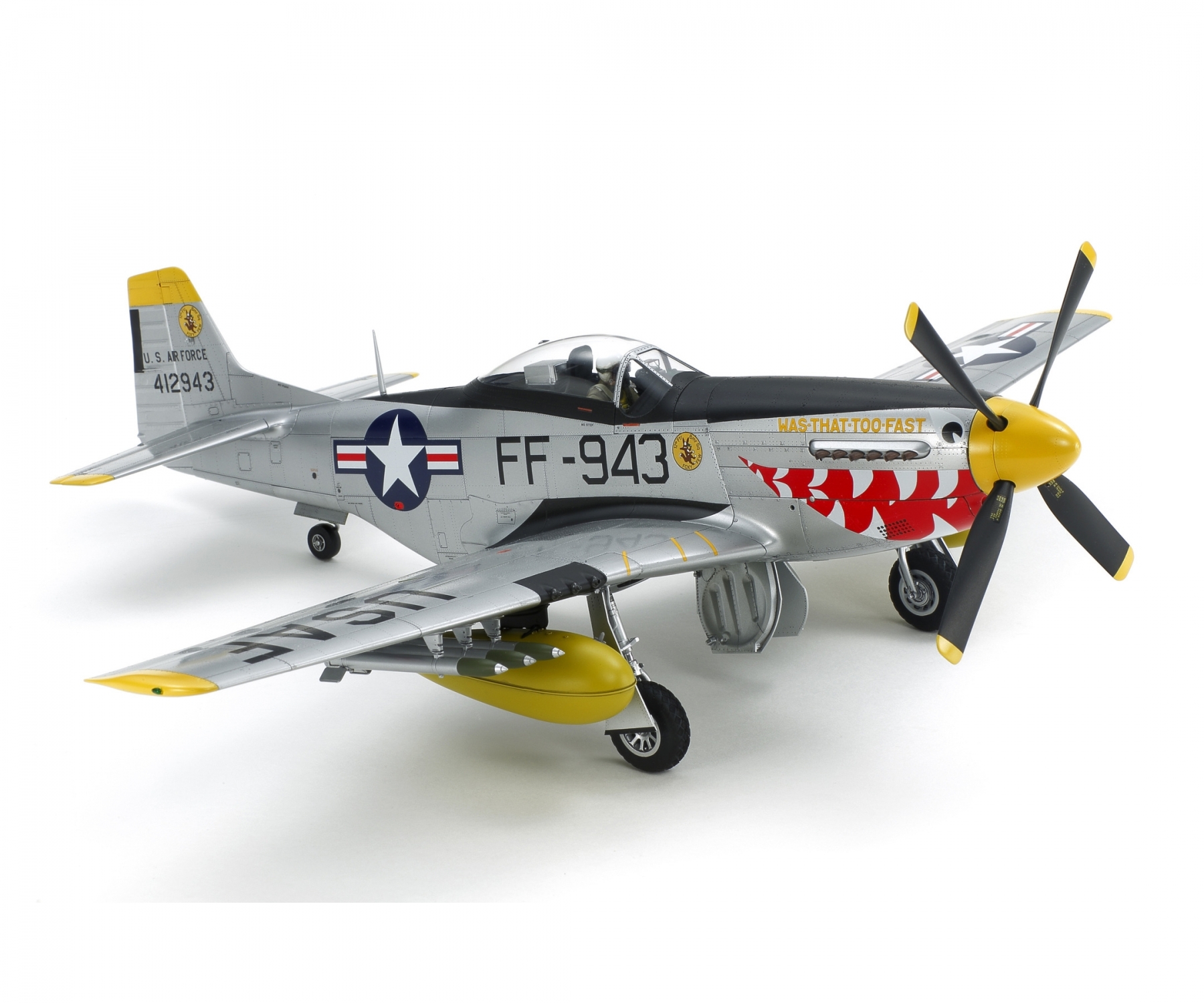 300060328-aviao-132-n.a.-f-51d-mustang-korean-war-tamiya-rc.jpg Avião 1:32 N.A. F-51D Mustang Korean War Tamiya - Image 1