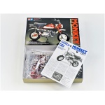 Kit 1/6 Honda Monkey 2000 Anniversary Tamiya - Image 2