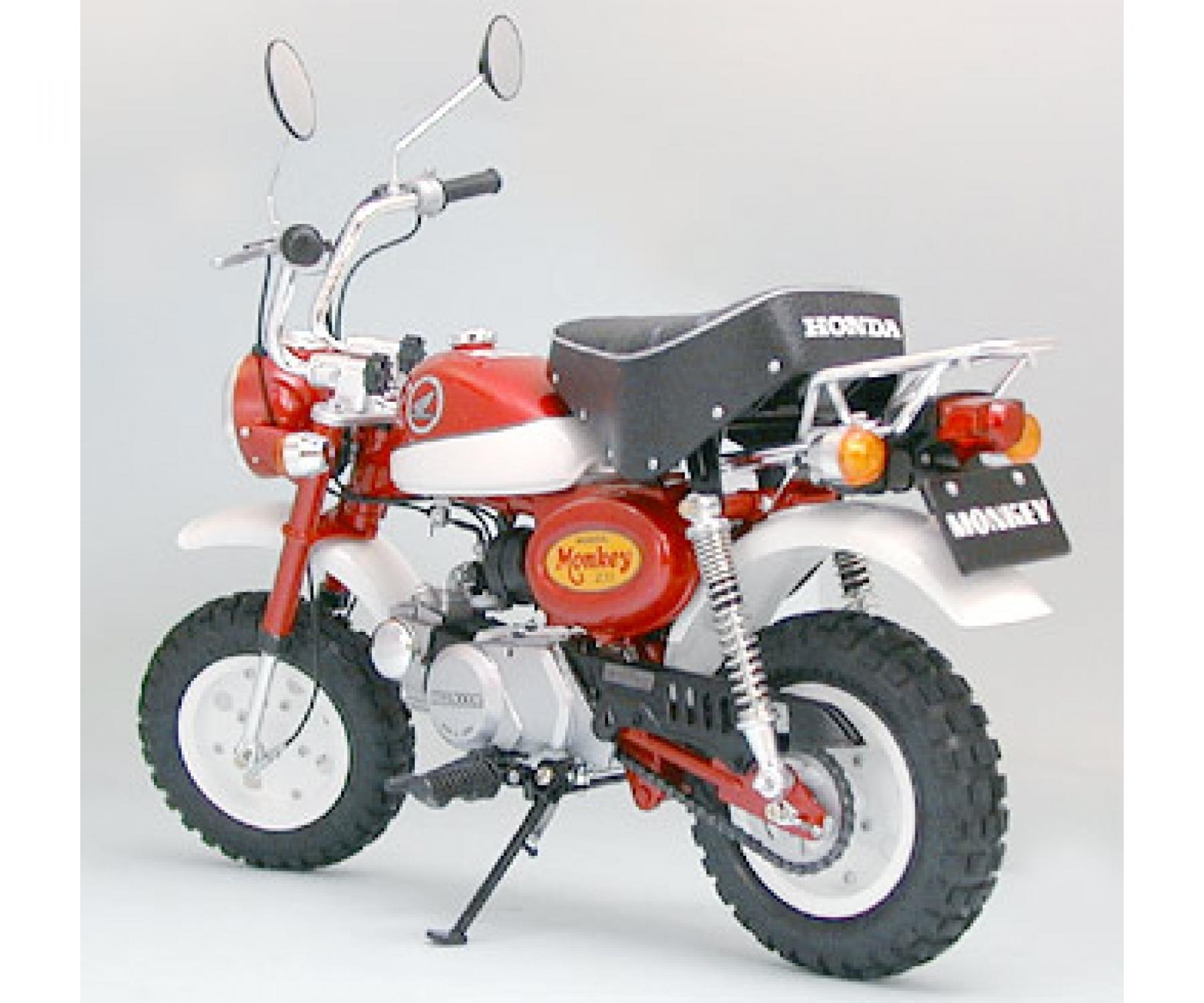 300016030-kit-16-honda-monkey-2000-anniversary-tamiya (5) Kit 1/6 Honda Monkey 2000 Anniversary Tamiya - Image 3